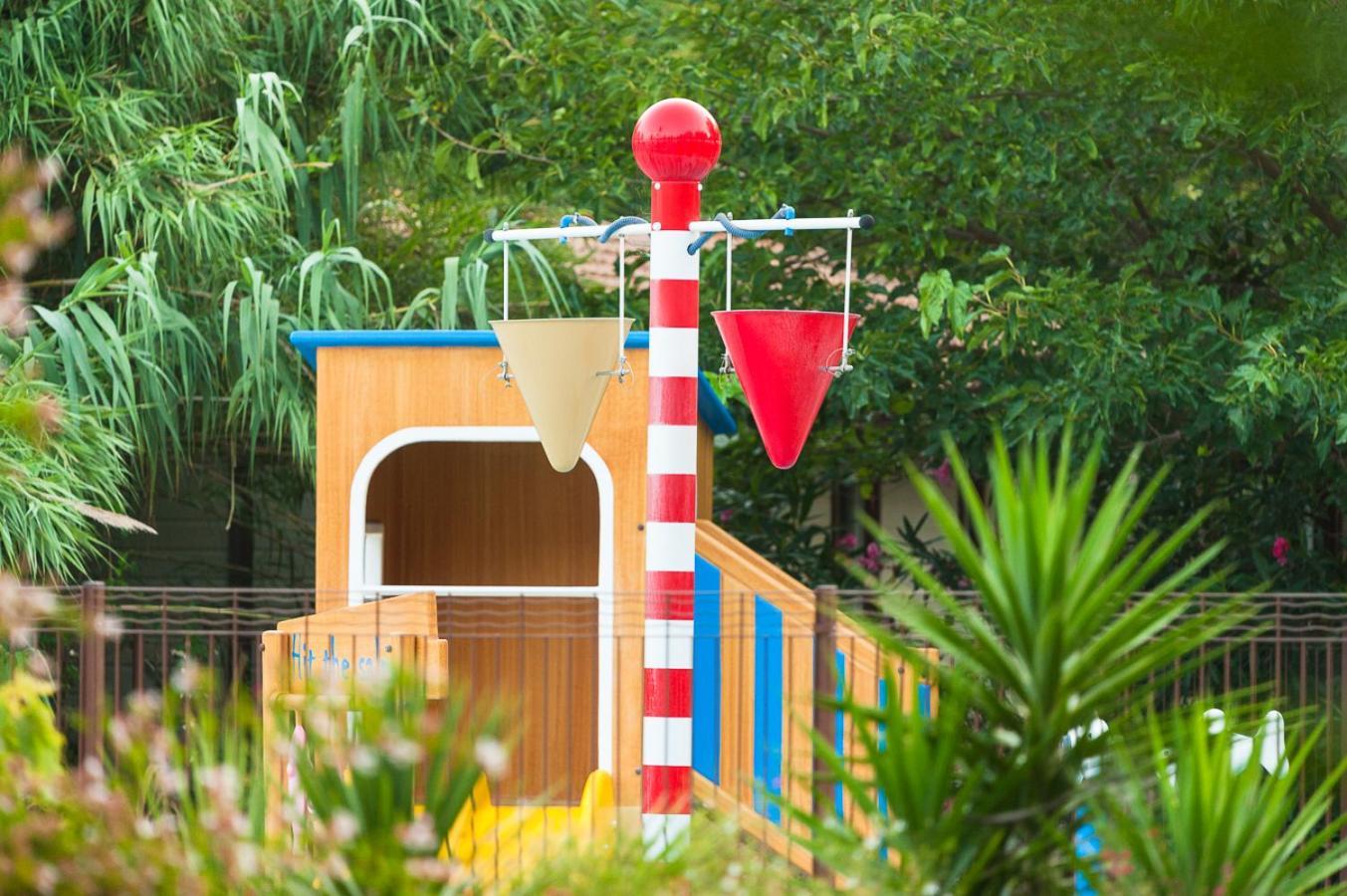 L'Hotel Du Mediterranee أرجيليه- سور- مير المظهر الخارجي الصورة